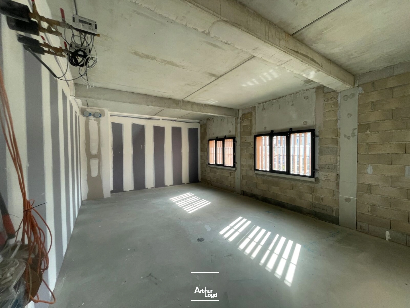 Bureaux - Vente - MONTREDON DES CORBIERES - 11100 - 43.64-1196.55 - 7992242