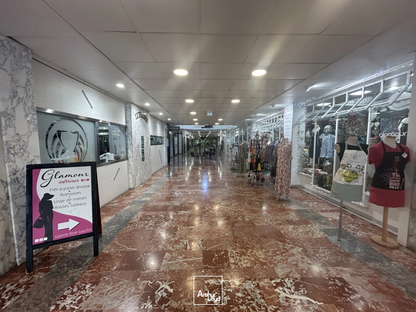 Locaux commerciaux - Location - PERPIGNAN - 66000 - 22-442 - 7992766