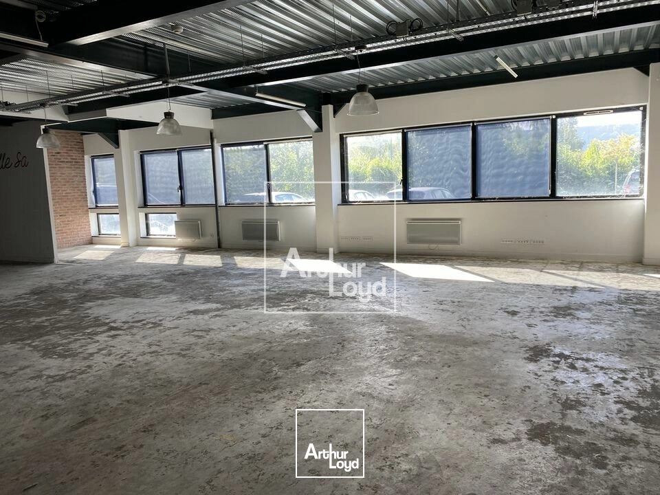 Locaux d'activité & Entrepôts - Location - MOISSY CRAMAYEL - 77550 - 3035-3035 - 8005067