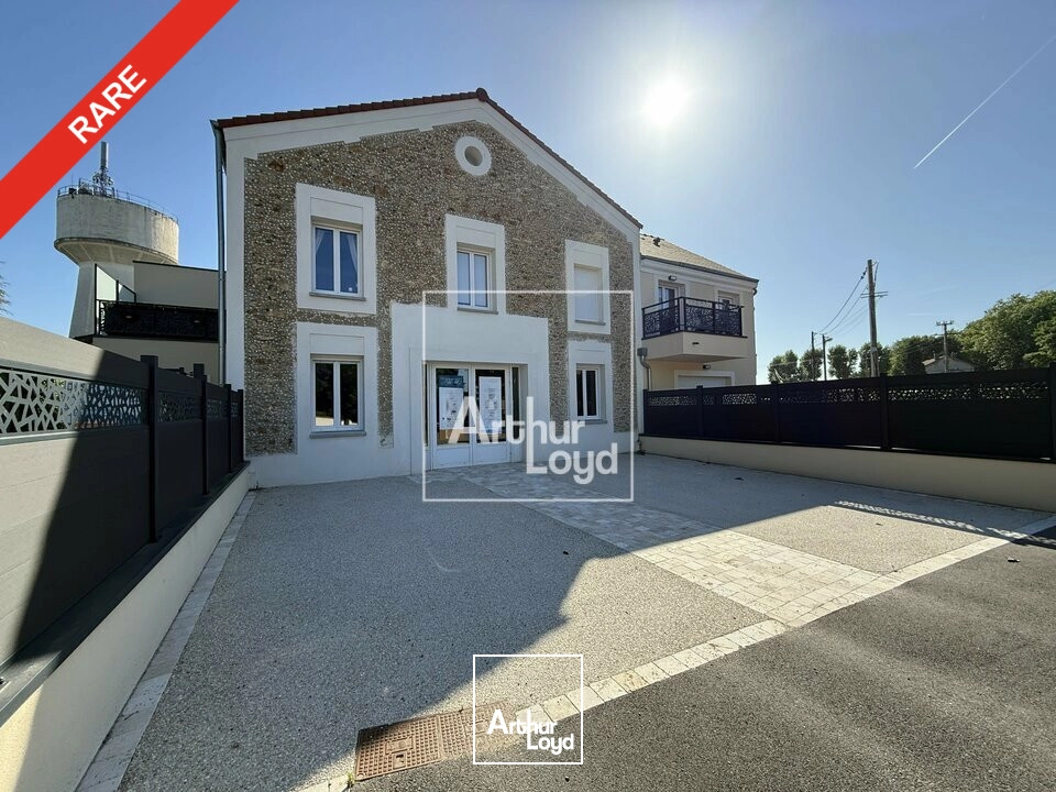 Locaux commerciaux - Location - GRISY-SUISNES - 77166 - 110-110 - 8005331