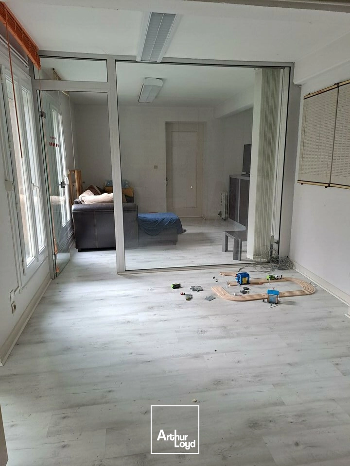 Bureaux - Location - LENCLOITRE - 86140 - 383-383 - 8007661