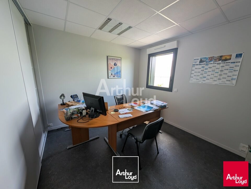 Locaux d'activité & Entrepôts - Location - LA CHAPELLE-DES-FOUGERETZ - 35520 - 345-345 - 8014187