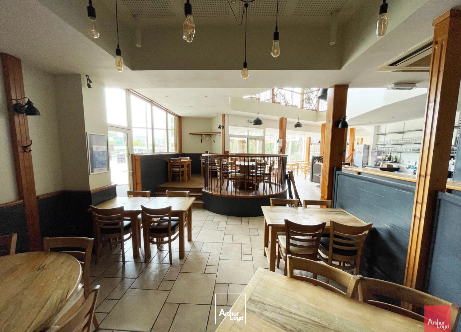 Locaux commerciaux - Location - NIMES - 30900 - 469-469 - 8019844