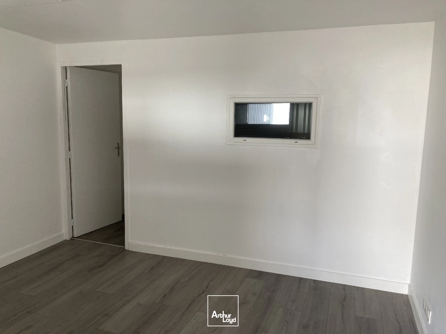 Locaux d'activité & Entrepôts - Location - PLEYBEN - 29190 - 30-320 - 8021531