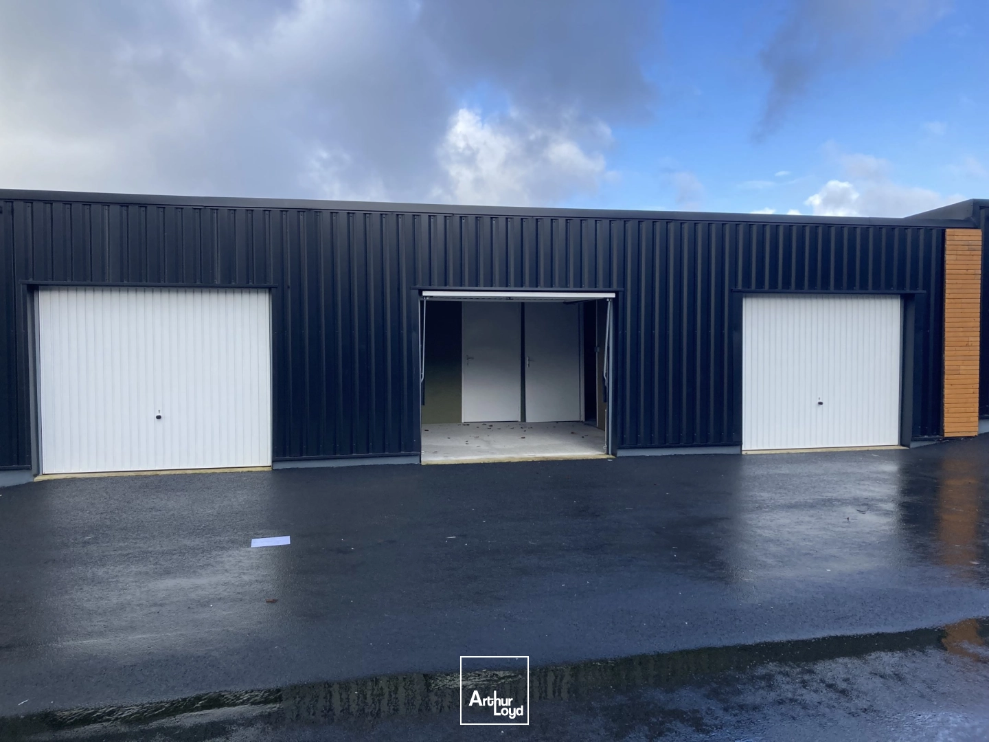 Locaux d'activité & Entrepôts - Location - PLEYBEN - 29190 - 30-320 - 8021524