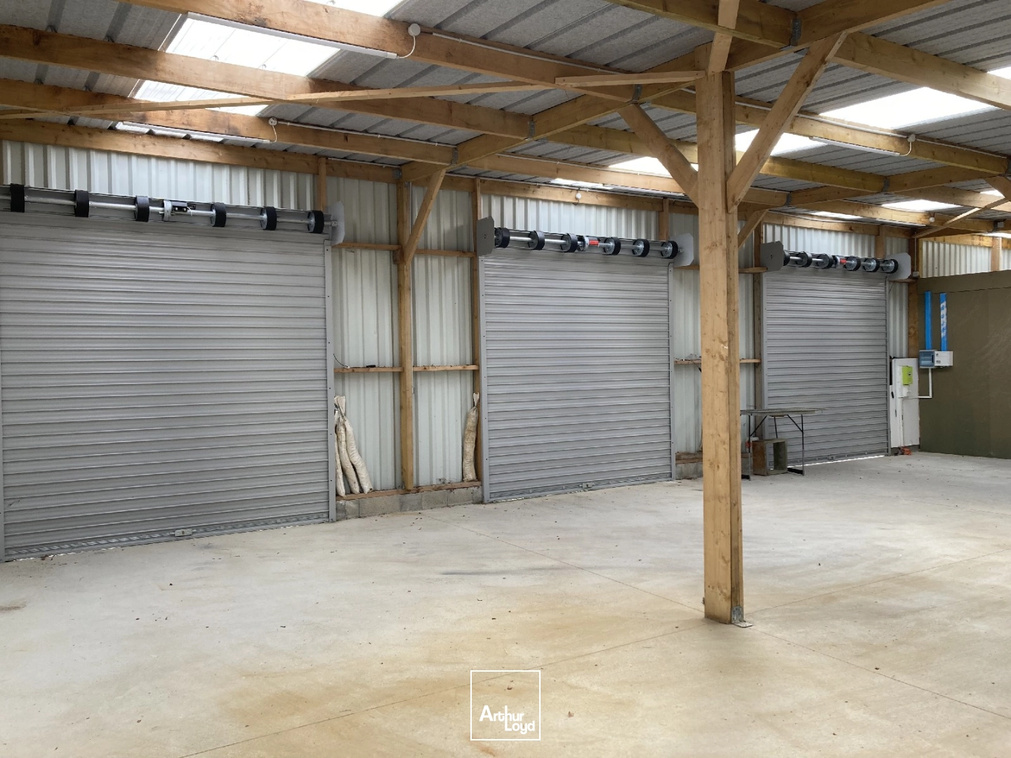 Locaux d'activité & Entrepôts - Location - PLEYBEN - 29190 - 30-320 - 8021527