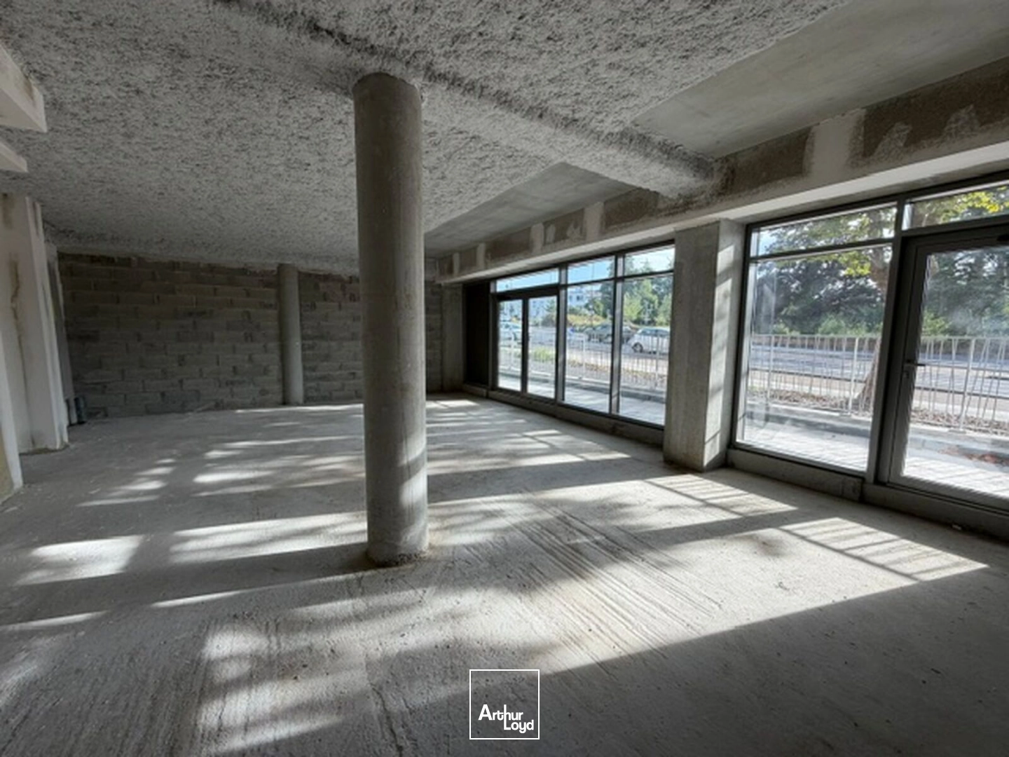 Locaux commerciaux - Location - BREST - 29200 - 93.15-235.3 - 8021694