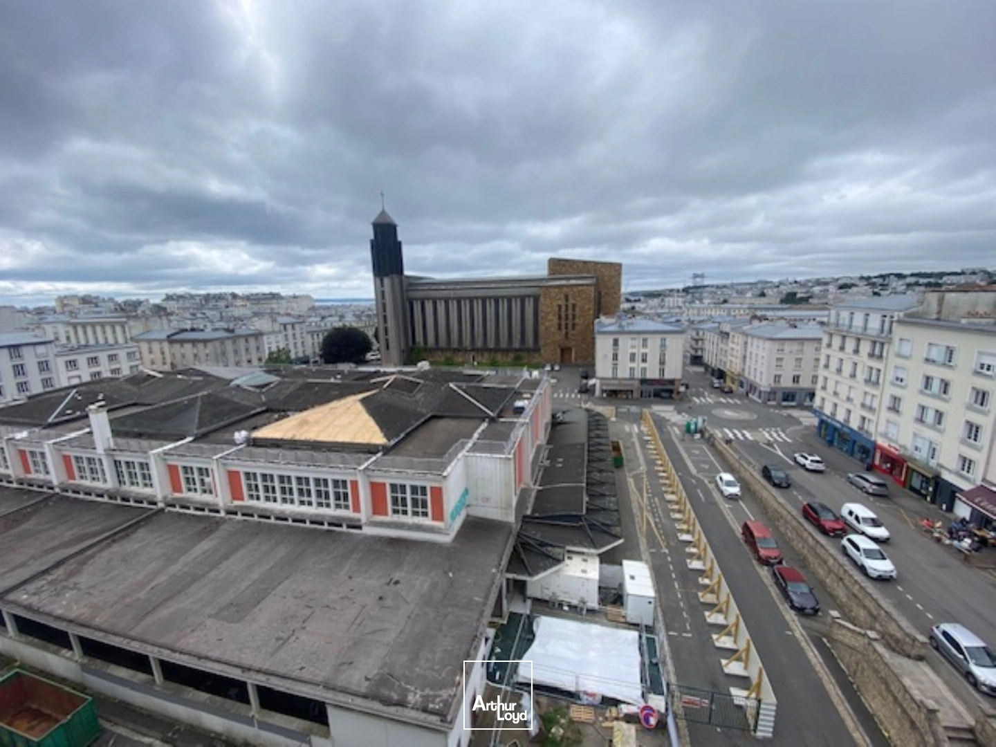 Locaux commerciaux - Cession - BREST - 29200 - 66.21-66.21 - 8021904