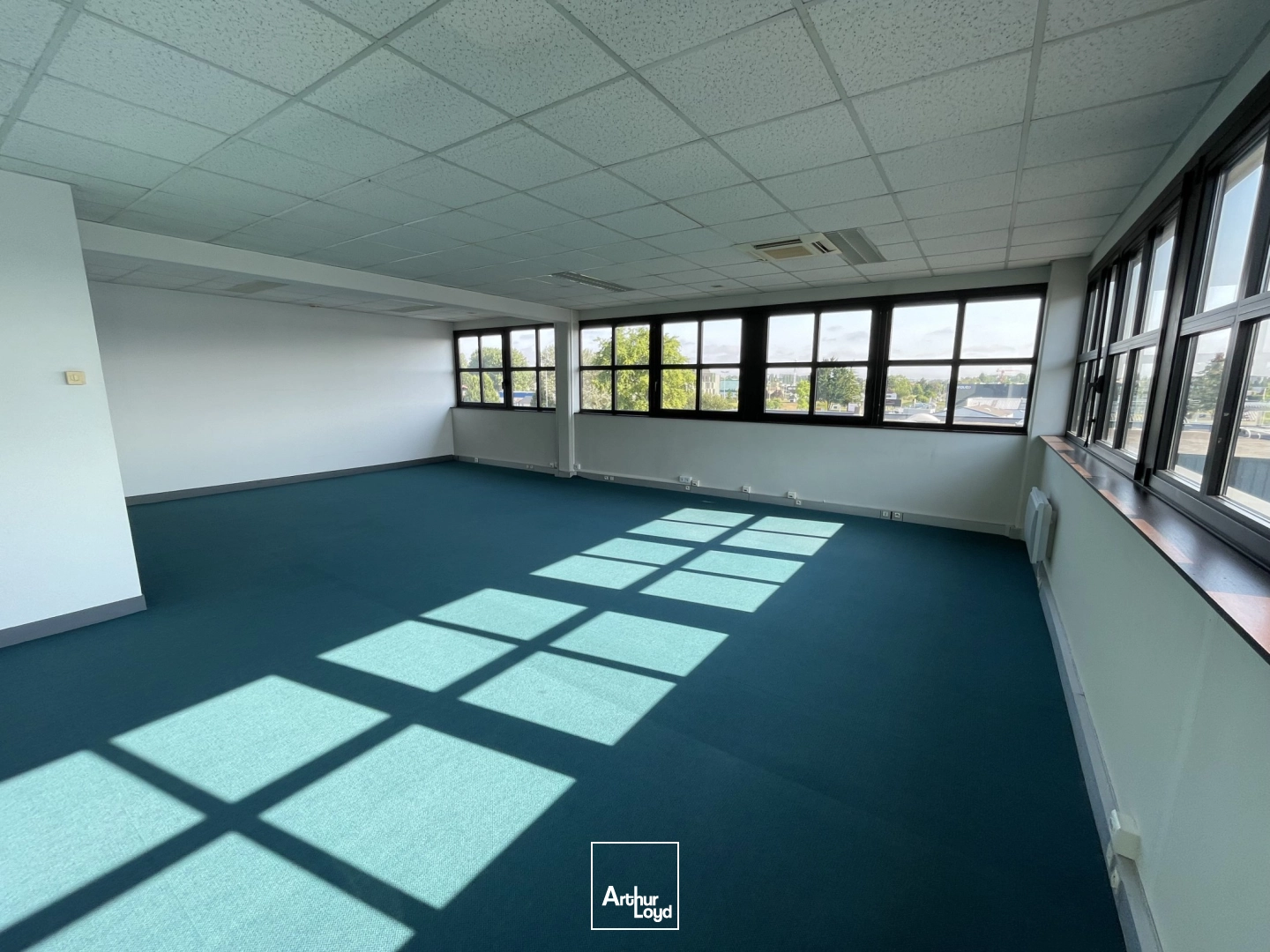 Bureaux - Location - COMPIEGNE - 60200 - 165-471 - 8024874