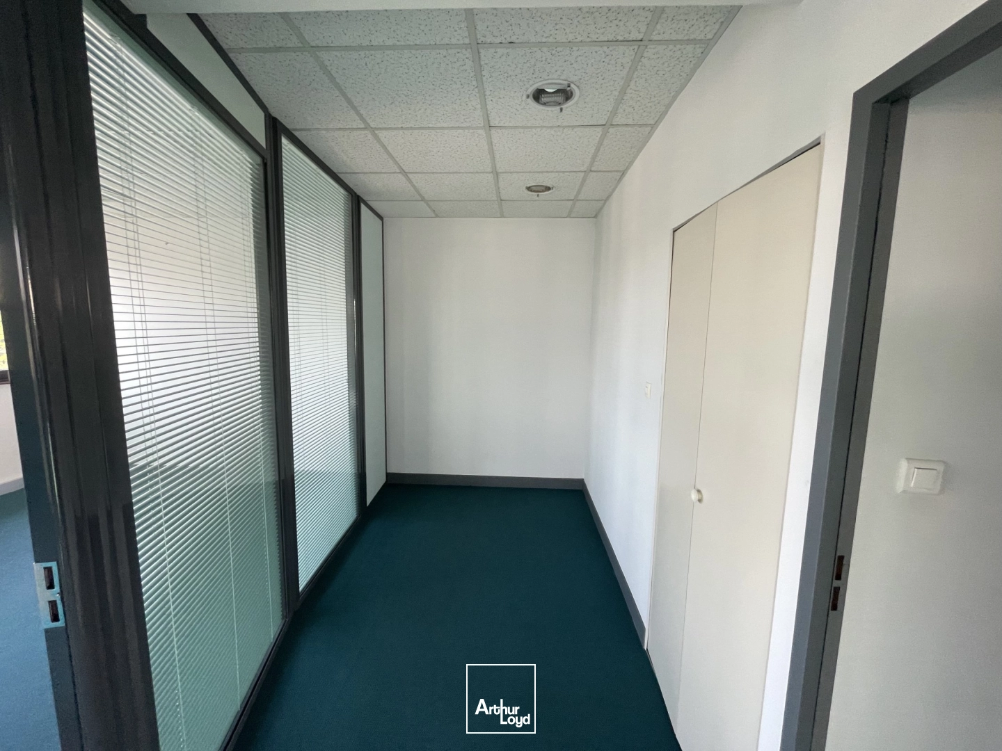 Bureaux - Location - COMPIEGNE - 60200 - 165-471 - 8024875