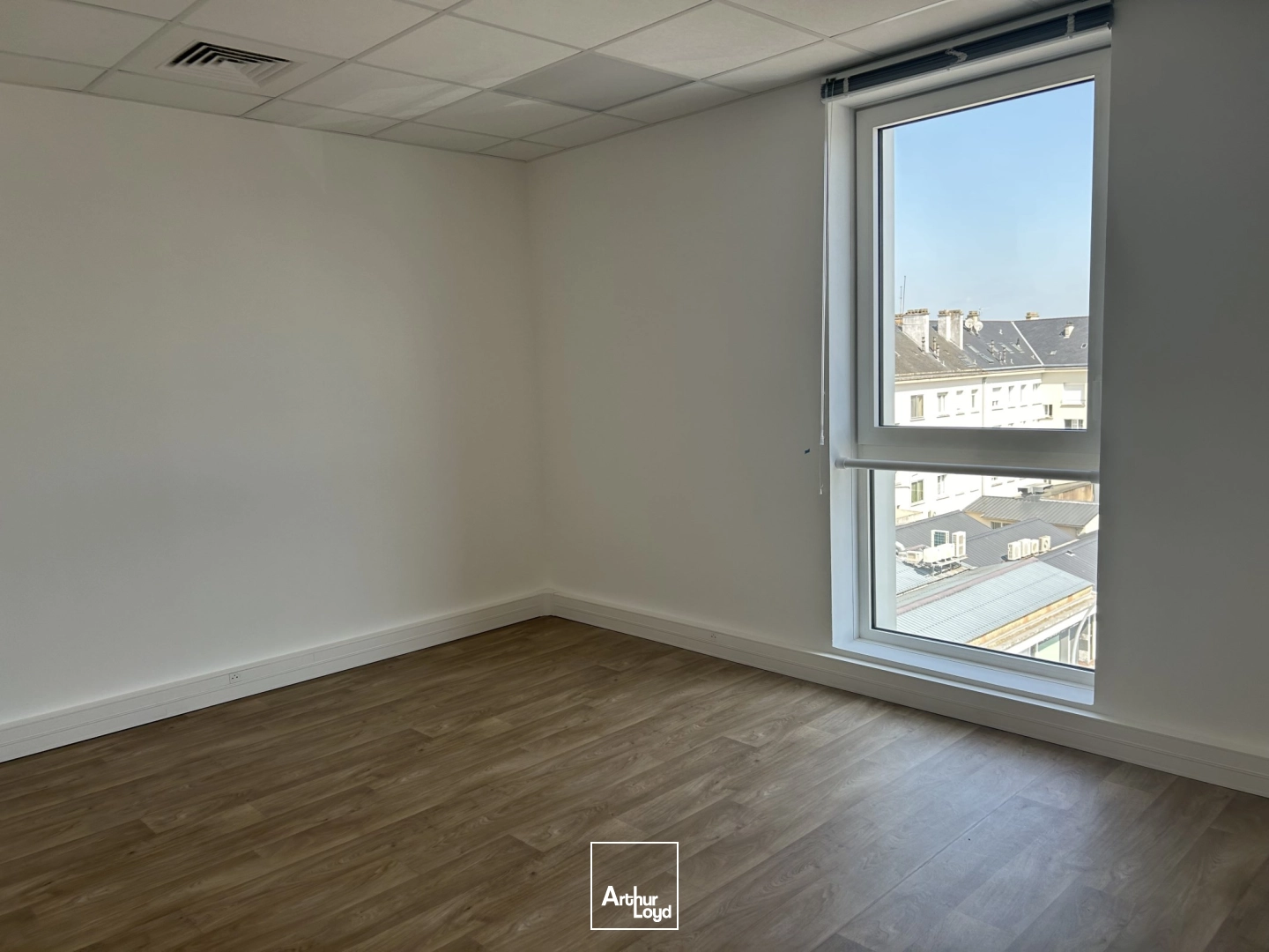 Bureaux - Location - SAINT NAZAIRE - 44600 - 23.48-476.82 - 8035672