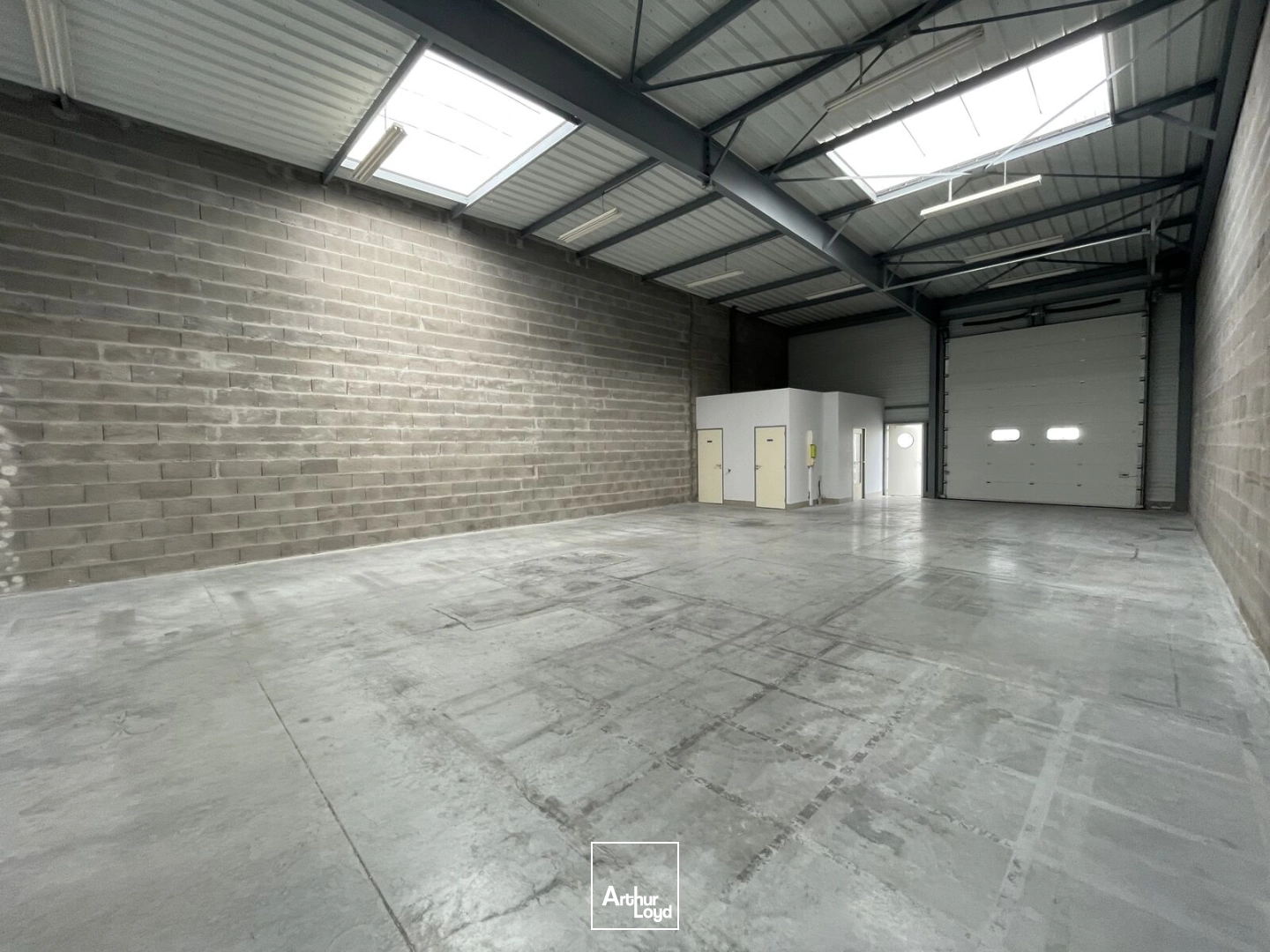 Locaux d'activité & Entrepôts - Location - SAINT HERBLAIN - 44800 - 200-946 - 8036428