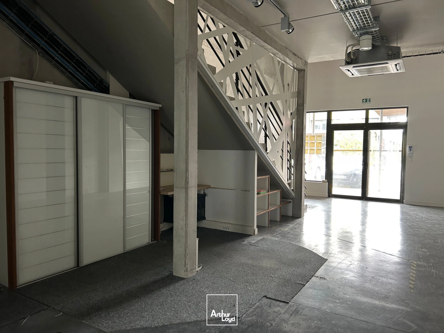 Locaux commerciaux - Location - GUERANDE - 44350 - 179-179 - 8039068