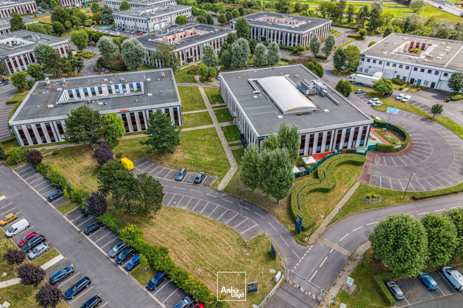 Locaux d'activité & Entrepôts - Location - VILLEBON SUR YVETTE - 91140 - 54-1617 - 8048412