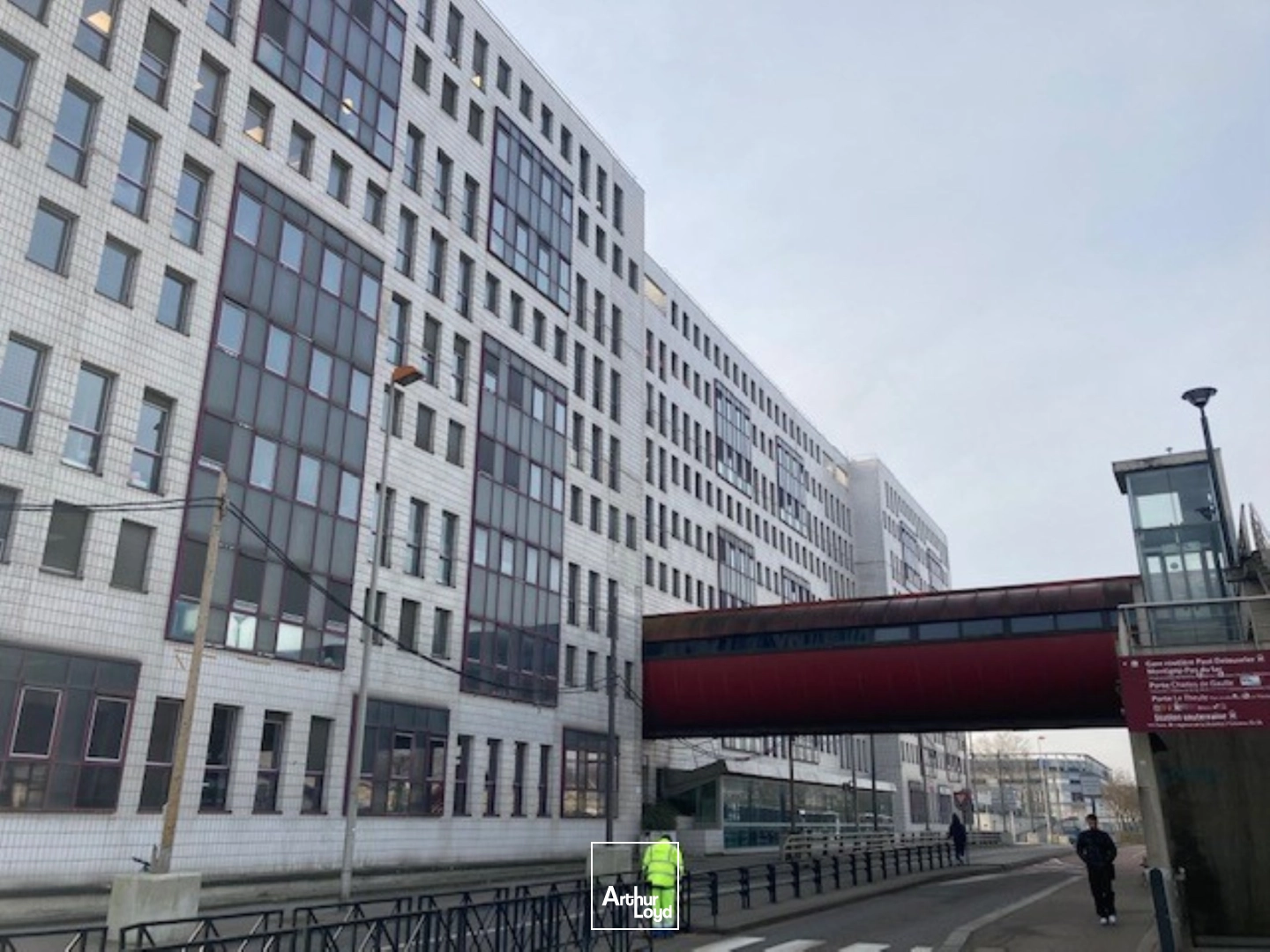 Bureaux - Location - MONTIGNY LE BRETONNEUX - 78180 - 755.8-755.8 - 8049665