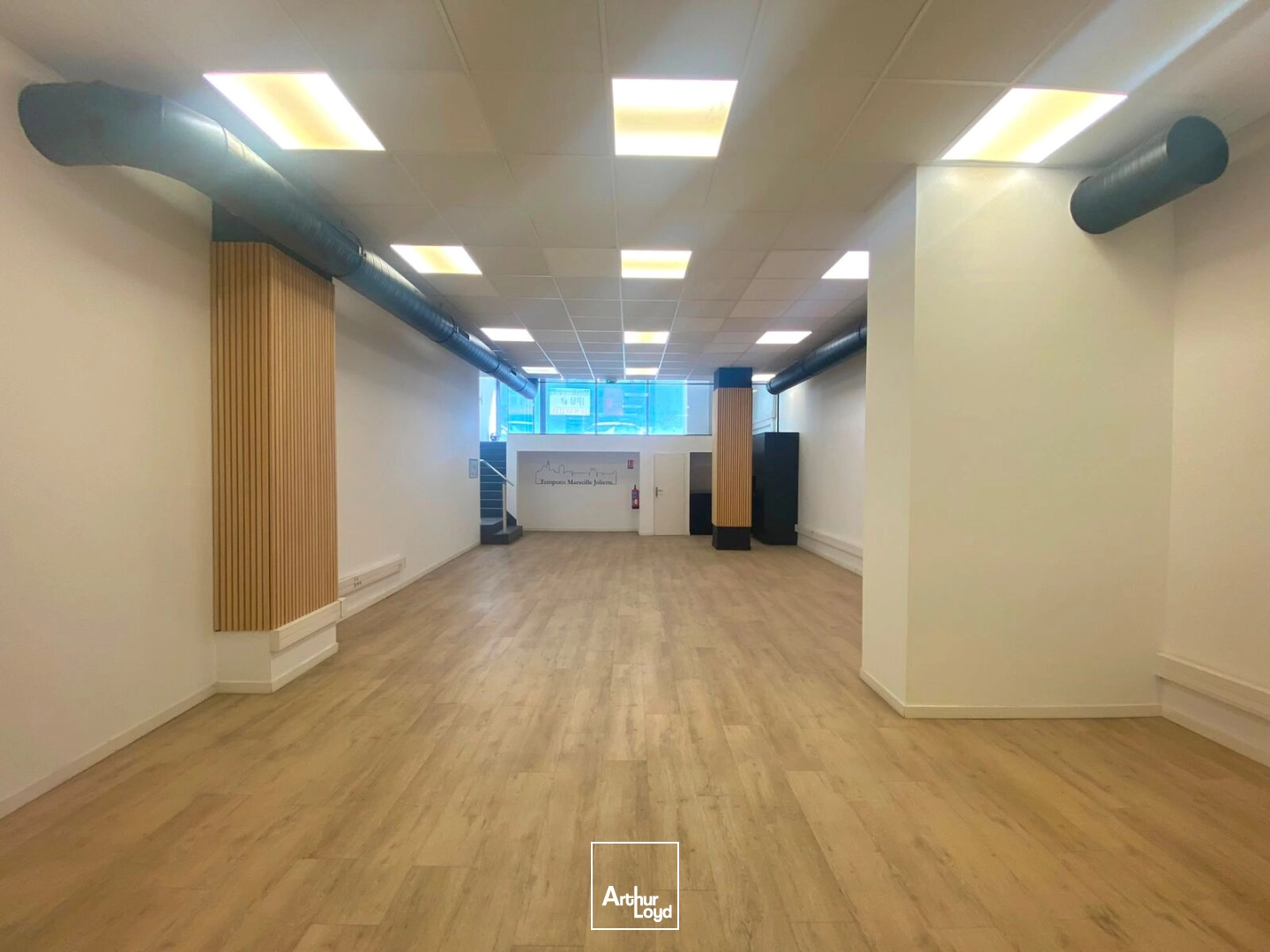 Locaux commerciaux - Location - MARSEILLE - 13002 - 170-170 - 8051705