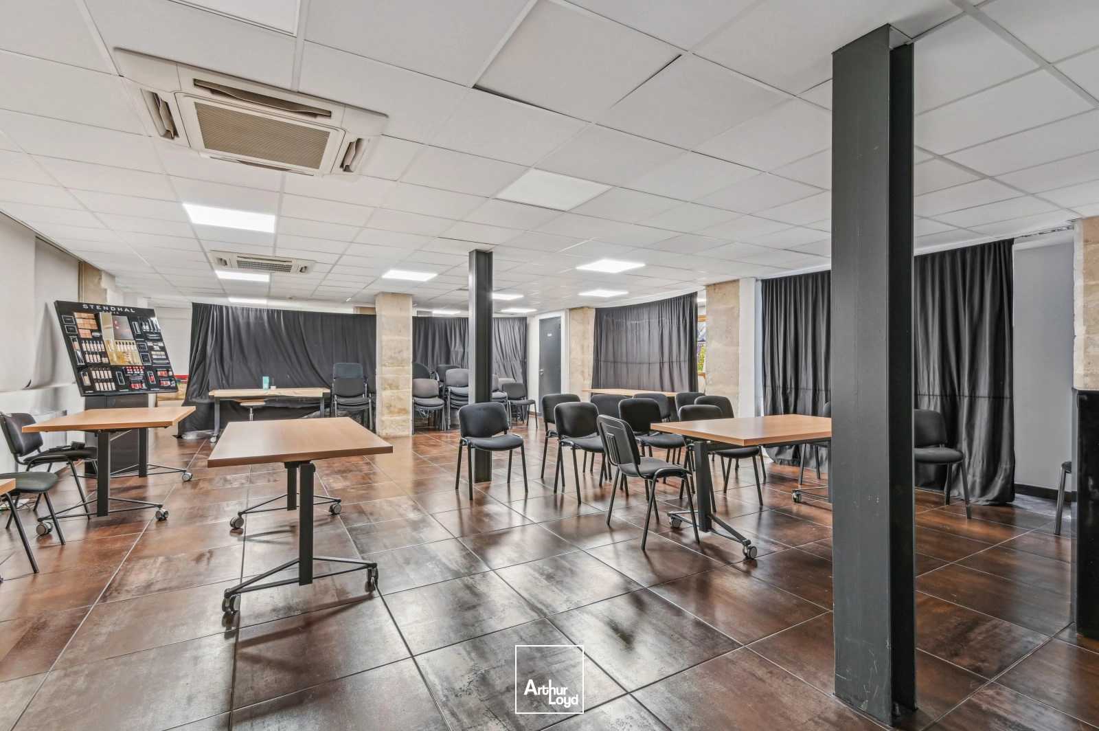 Bureaux - Location - PARIS - 75007 - 2727-2727 - 8052248