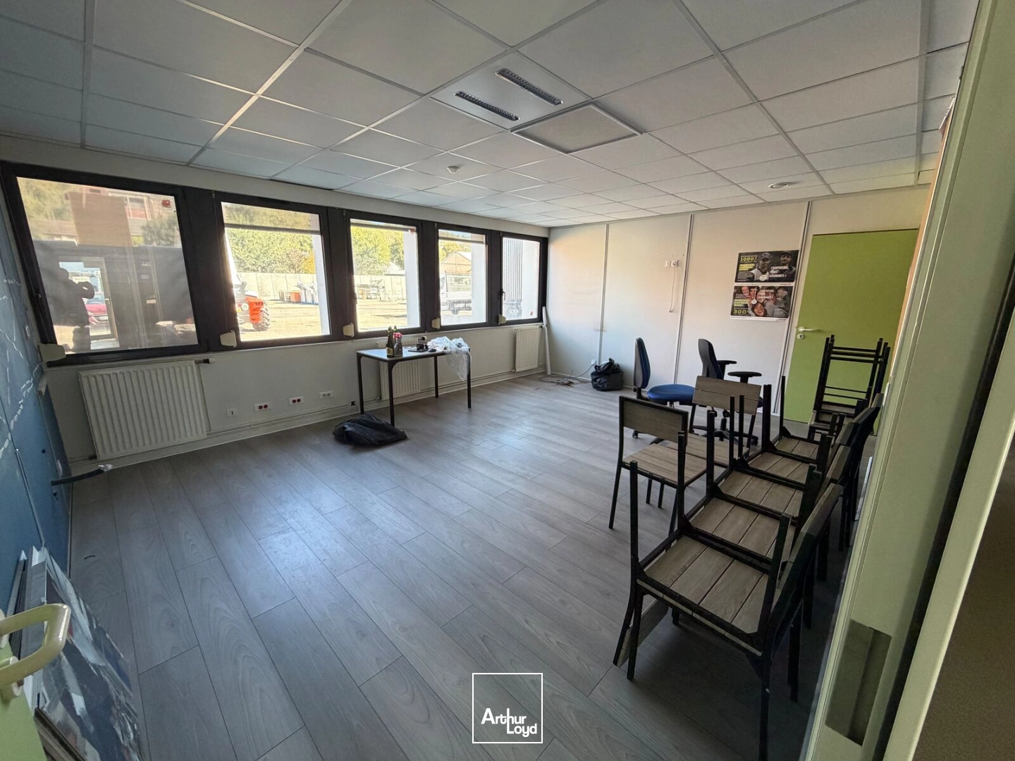 Bureaux - Location - MARTIN EGLISE - 76370 - 667-667 - 8080421