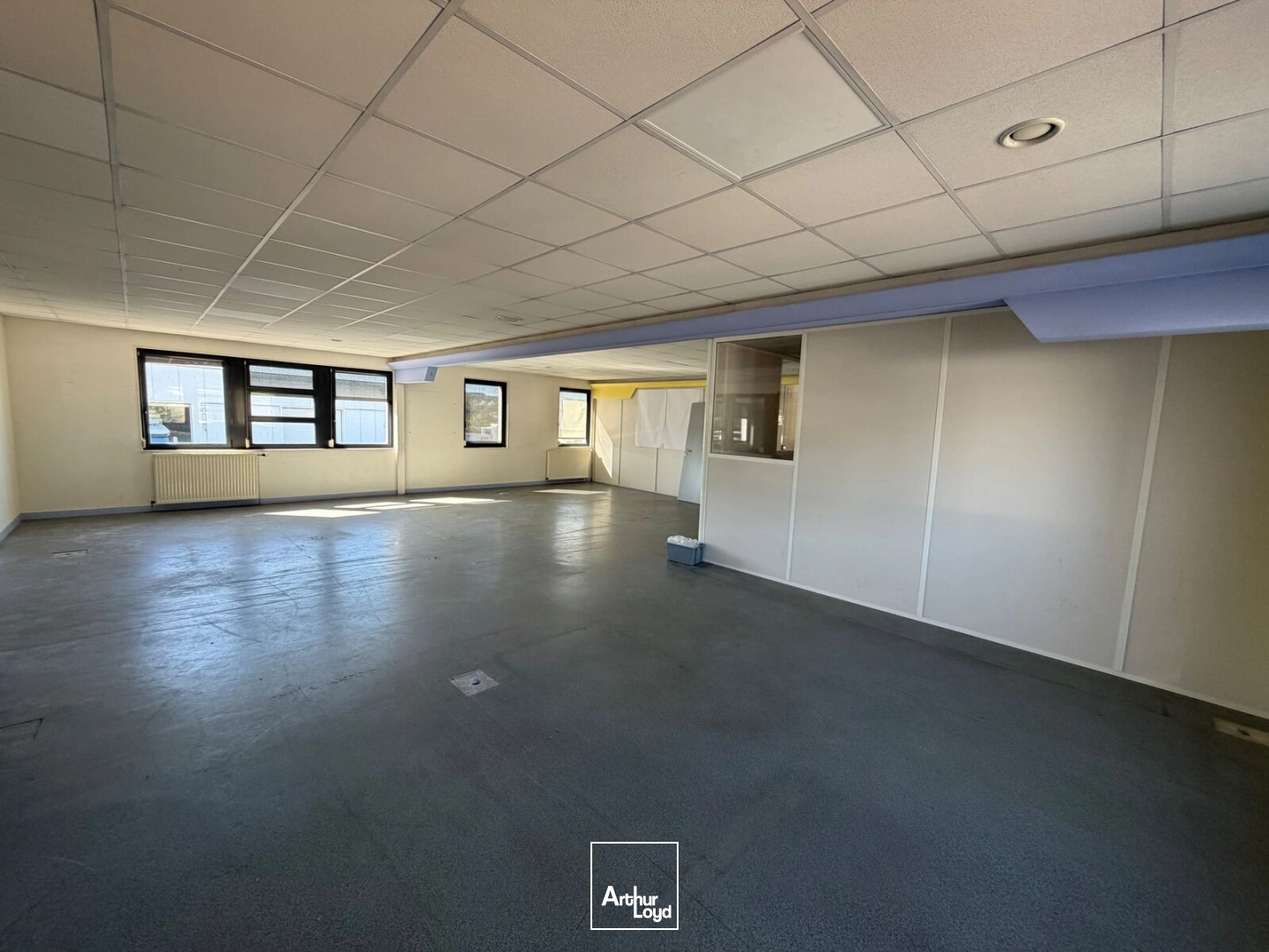 Bureaux - Location - MARTIN EGLISE - 76370 - 667-667 - 8080423
