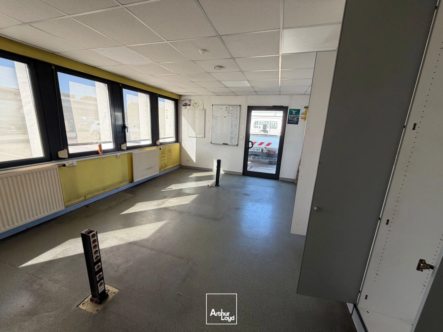 Bureaux - Location - MARTIN EGLISE - 76370 - 667-667 - 8080427