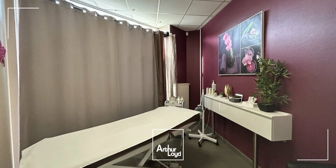 Axe passant Chalon- Local commercial 