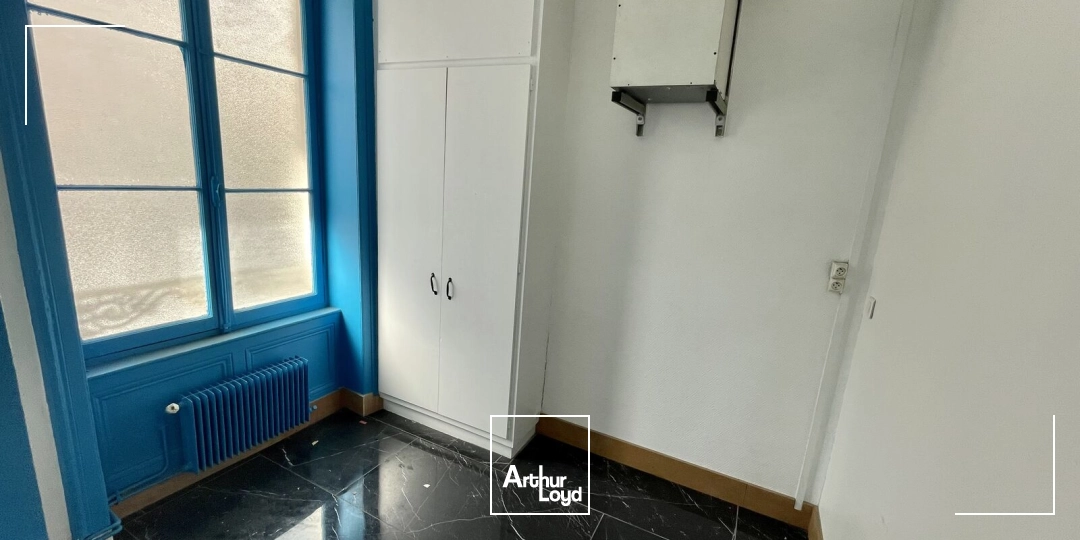 Locaux commerciaux à louer à ROUEN 76000