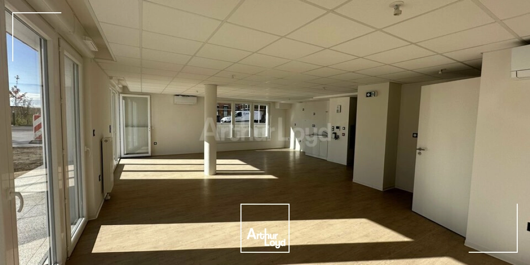 BUREAUX à LOUER de 64.1 m²
