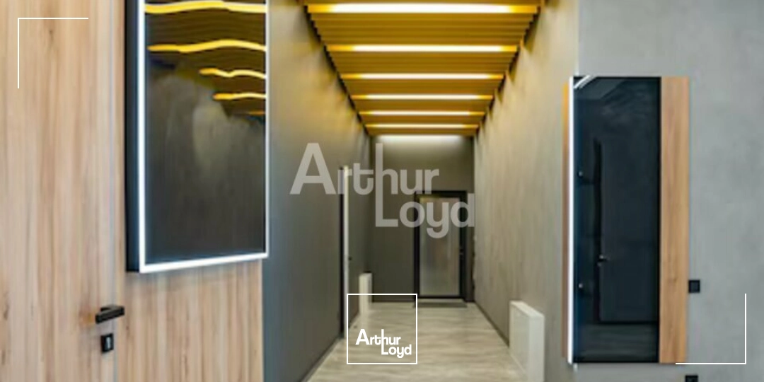 Bureaux à vendre ou à louer à Arbin - flux important de voitures