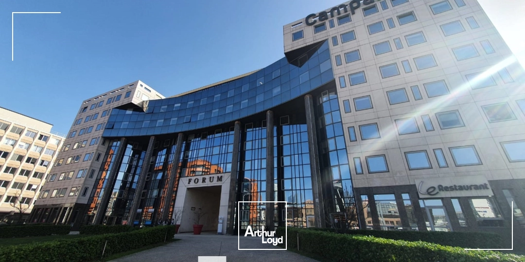 A louer - LE FORUM - Bureaux proches de la Gare - Lyon 3ème Part-Dieu