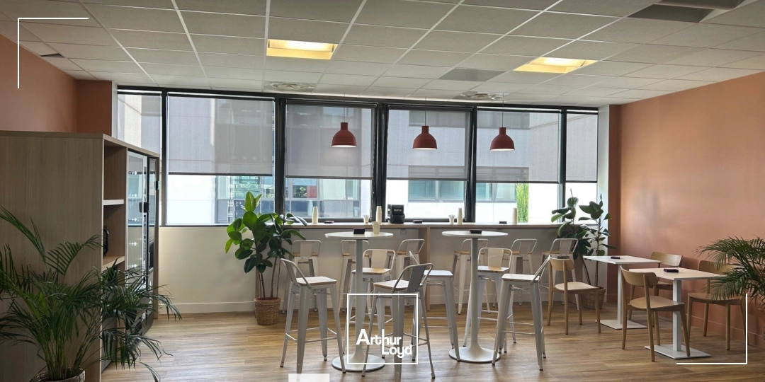 A louer - ALLEES DU PARC - Bureaux dans l'immeuble B - Saint Priest