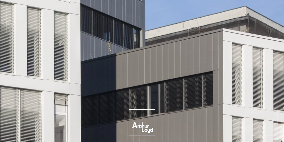 A louer - KBIS - Bureaux neufs au sein du quartier Carré de Soie - Vaulx en Velin 