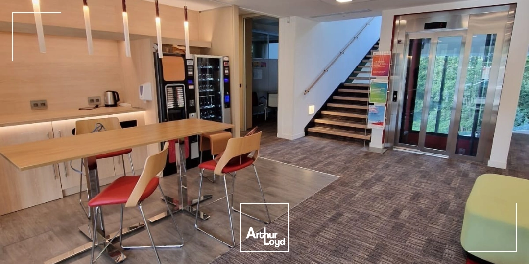 A louer - STREAM - Bureaux dans immeuble indépendant sur la Techlid - Limonest