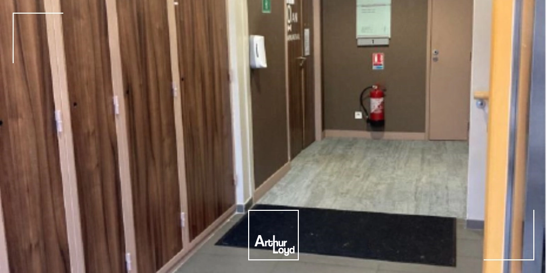 A louer - LES HETRES LA LIMEE - Bureaux dans immeuble indépendant - Limonest