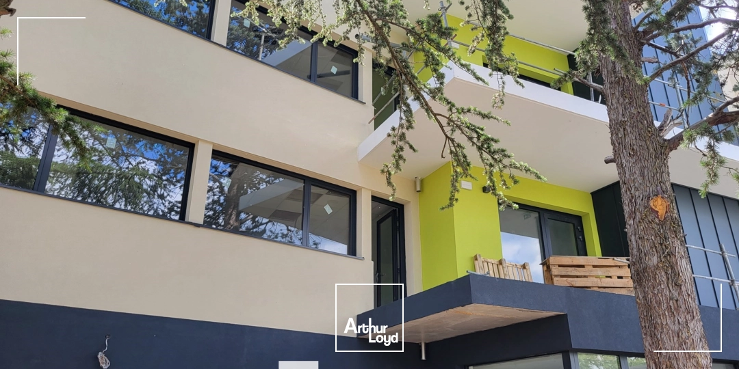 A louer - DYWORK - Bureaux de bon standing lumineux - Dardilly