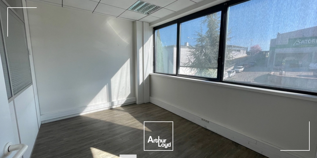 A louer - LES CARRES DU PARC 6 - Bureaux sur la Techlid - Champagne au Mont d'Or