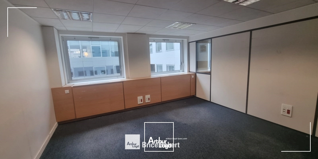 A louer - LE PLACE VENDOME - Bureaux lumineux - Lyon 6ème