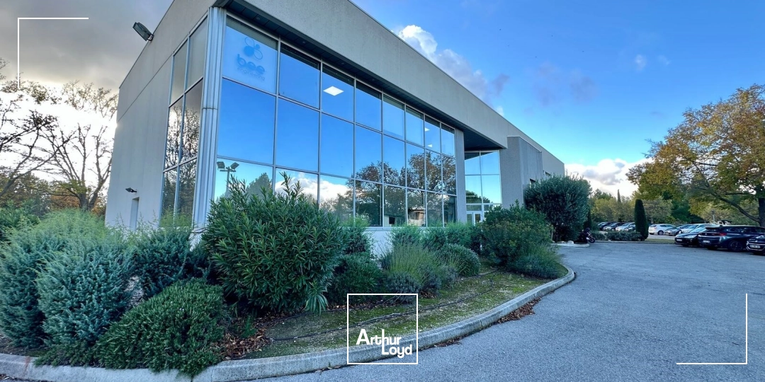 DEUX SURFACES DE BUREAUX À LOUER AIX LA DURANNE 