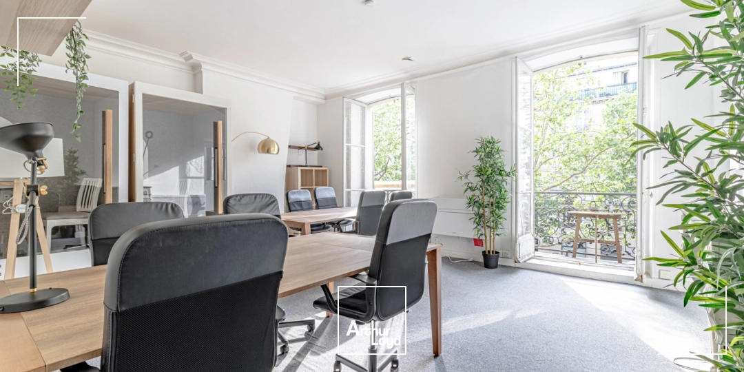 Bureaux à louer à PARIS 75004