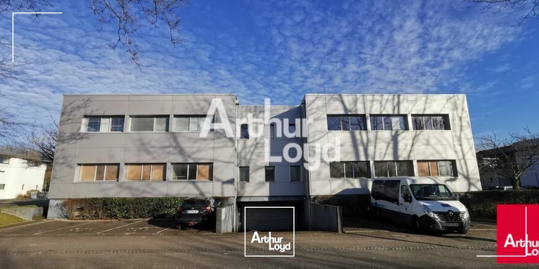 SAINT GREGOIRE - BUREAUX A LOUER - 278 M²