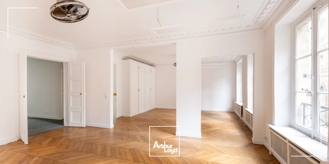 Bureaux à louer à PARIS 75001