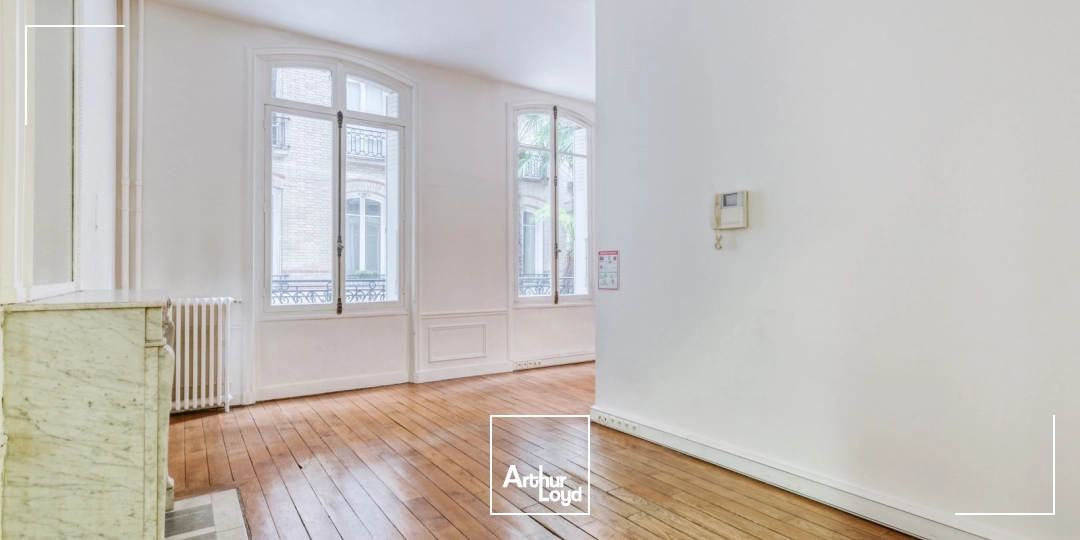 Bureaux à vendre à louer - Paris 8