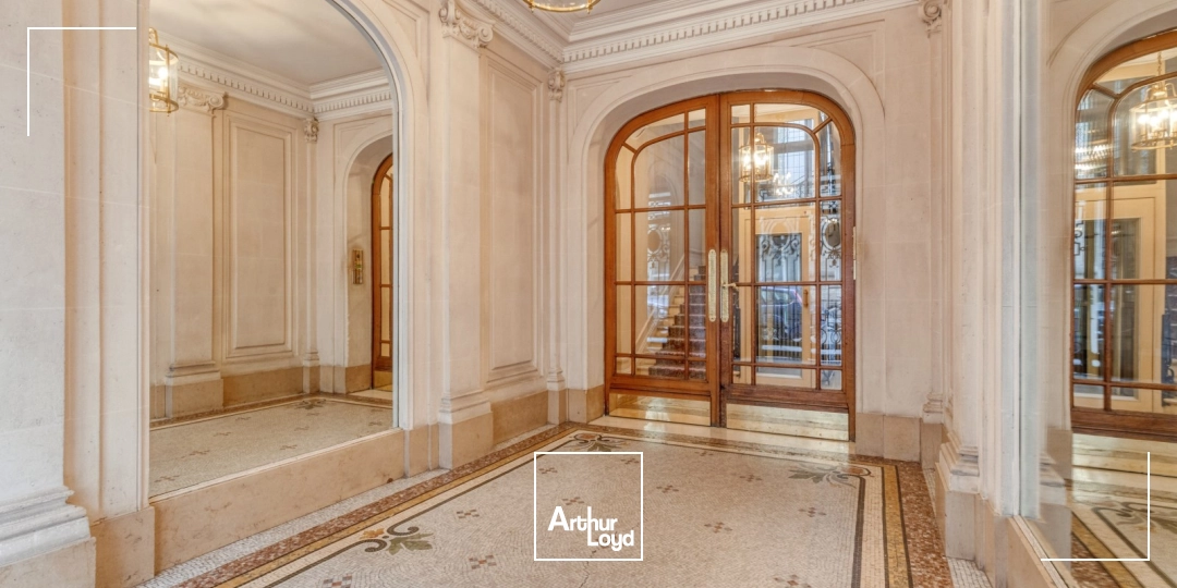 Bureaux à vendre à louer - Paris 8