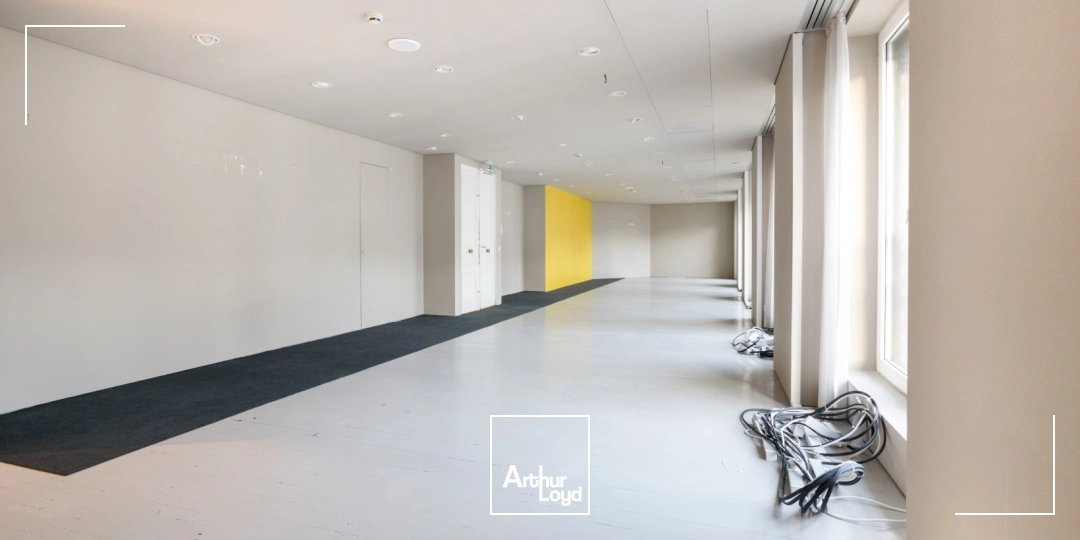 Bureaux a sous-louer à PARIS 75002