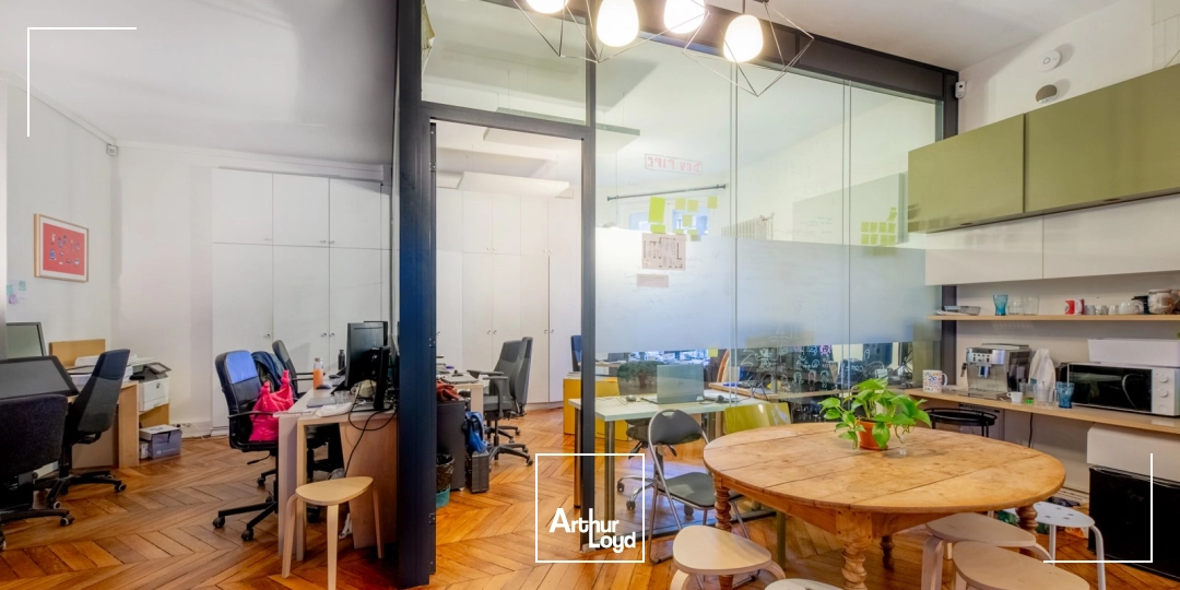 Bureaux à louer à PARIS 75010