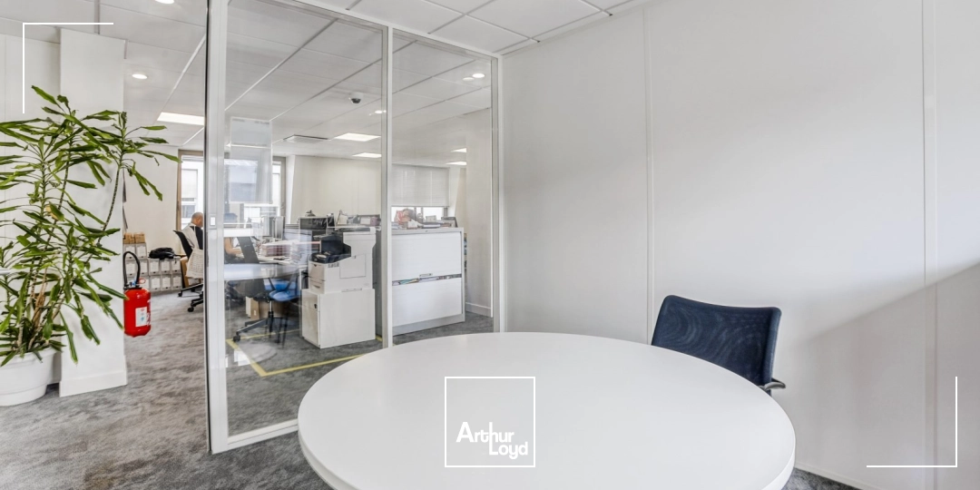 Bureaux avec terrasses!