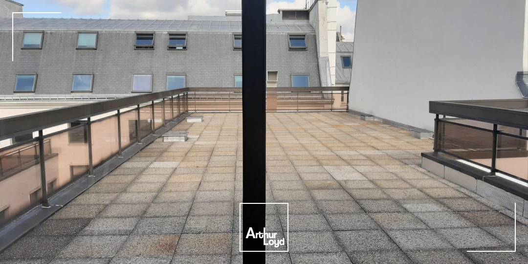 Bureaux avec terrasses!