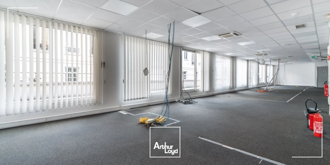 Bureaux à louer à PARIS 75009