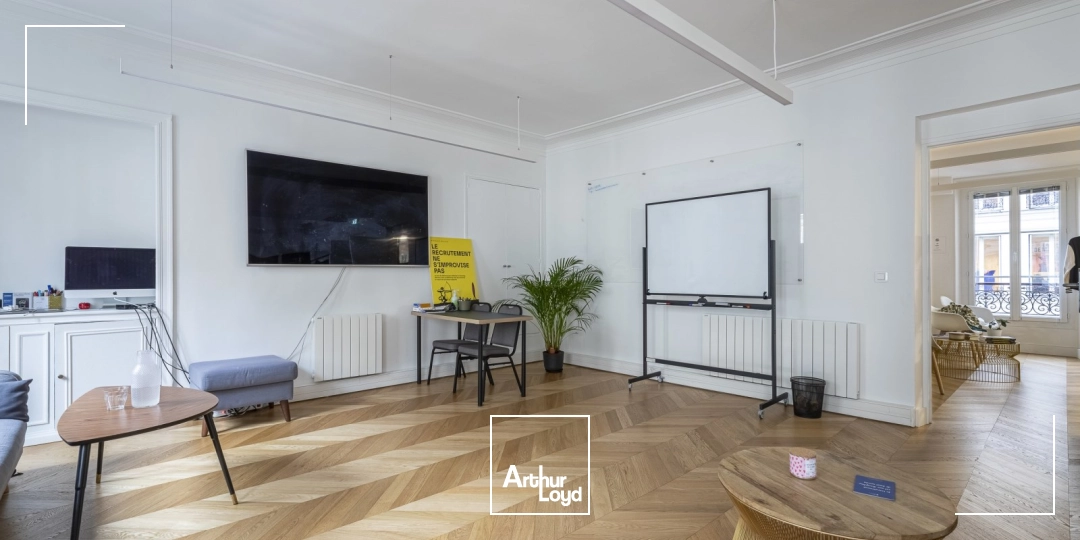 Bureaux à louer à PARIS 75010