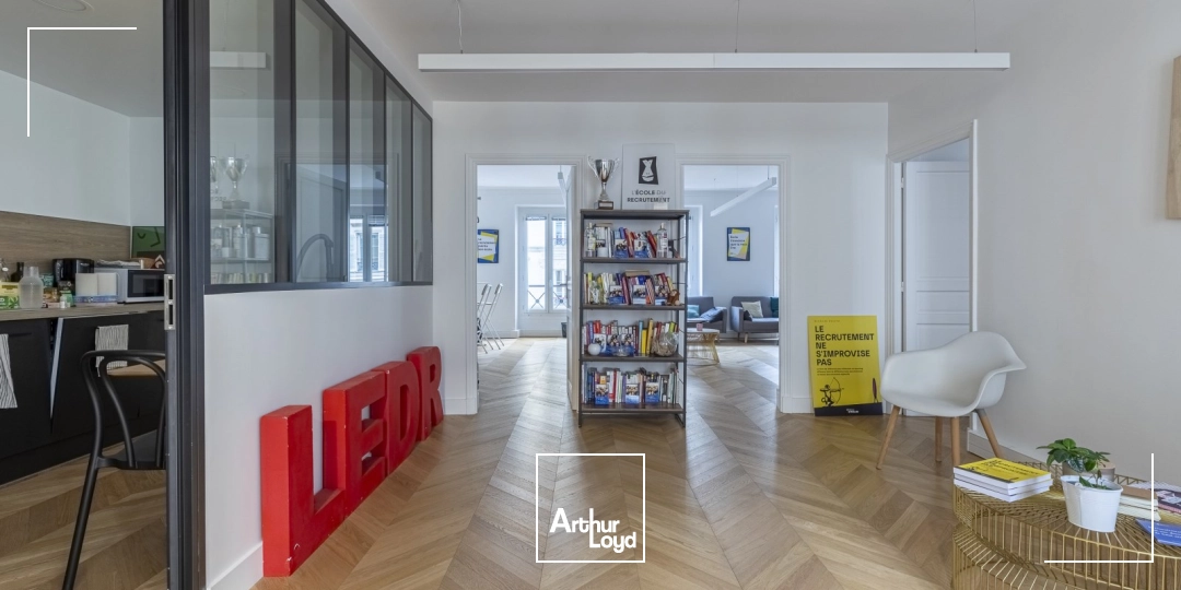 Bureaux à louer à PARIS 75010