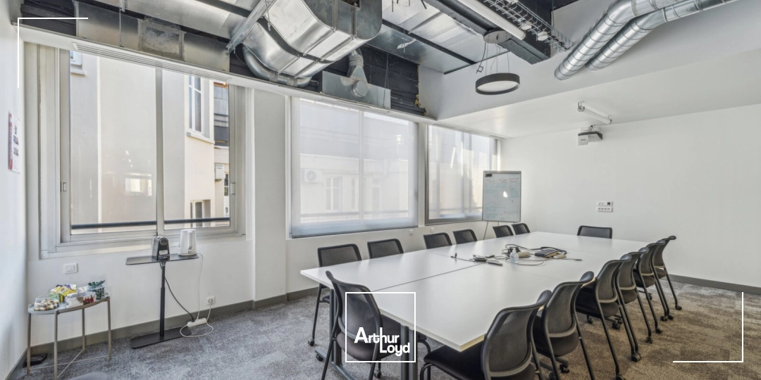 Bureaux à louer à PARIS 75017